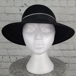 Wide brim 100% wool felt bow detail hat